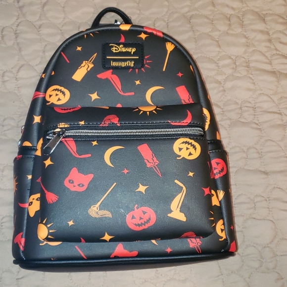 Disney Handbags - HOCUS POCUS MINI LOUNGEFLY (LOWEST PRICE ON POSH)